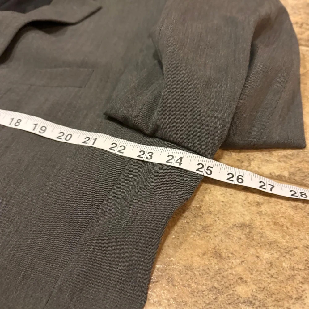 Chaps Mens Gray Two Button Suit Jacket Blazer 48R Regular Fit Notch Lapel Solid